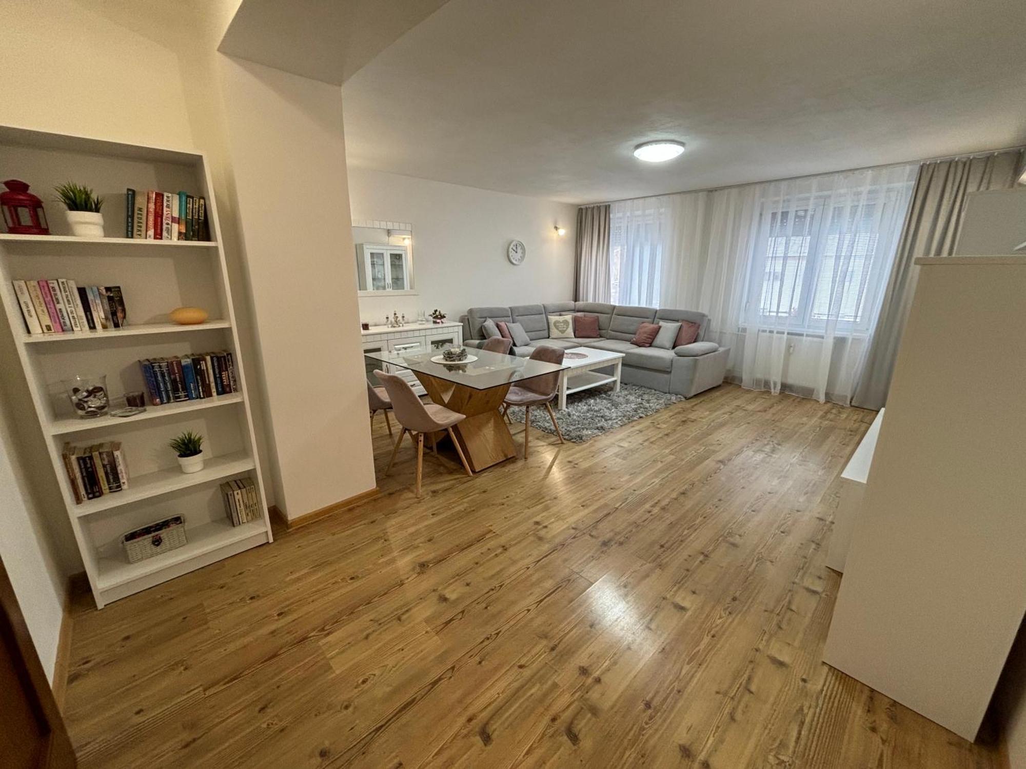 City Heart Luxury Apartment Nove Zamky Exterior photo