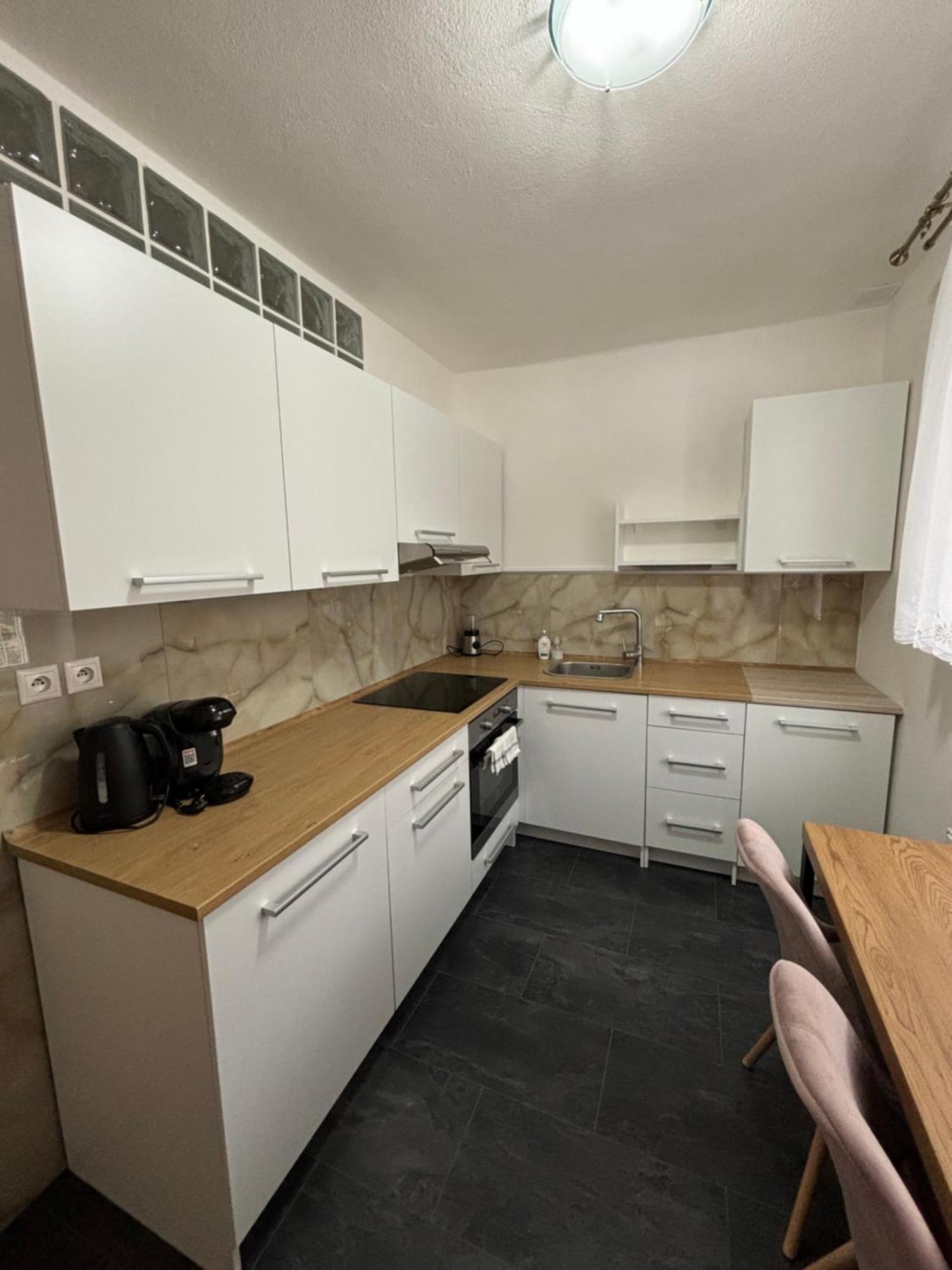 City Heart Luxury Apartment Nove Zamky Exterior photo